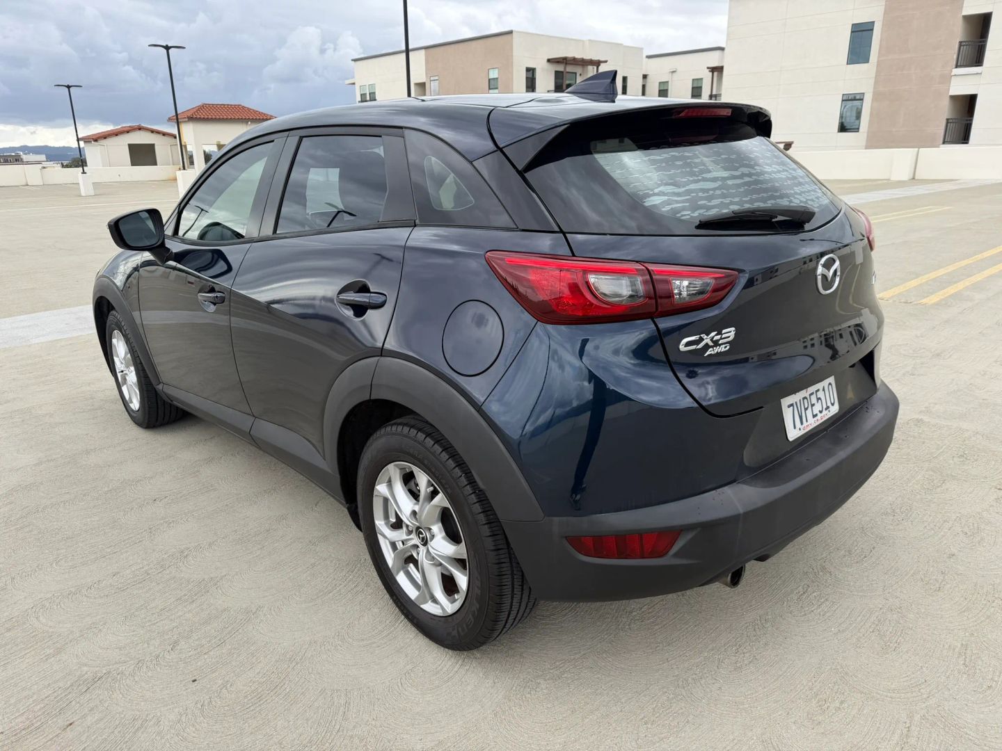 Photo 3 of this Mazda CX-3