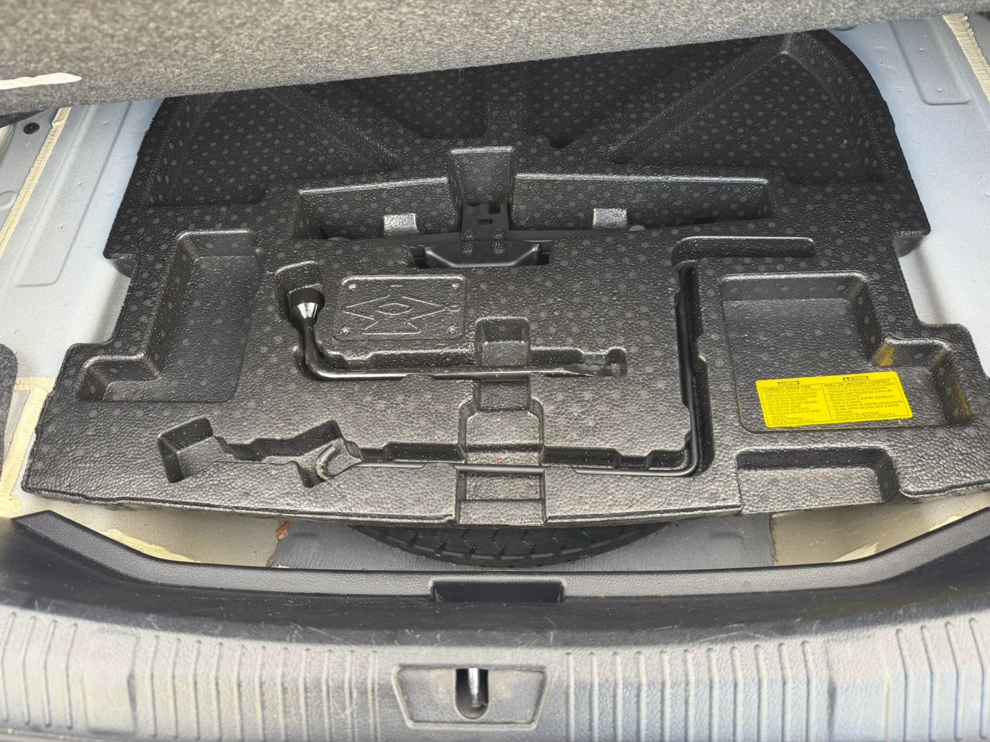 Photo 18 of this Toyota Avalon