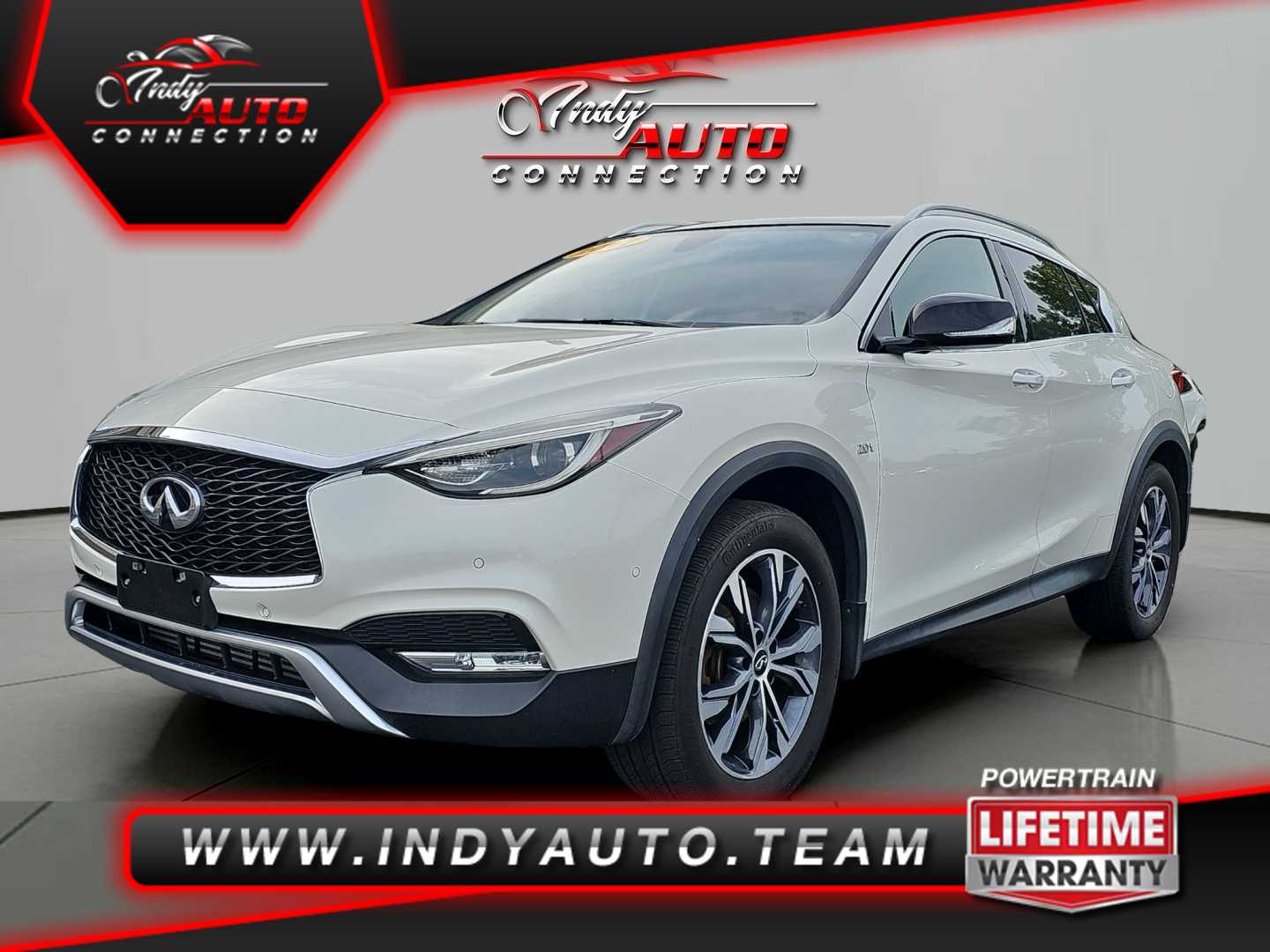 2017 INFINITI QX30 Premium