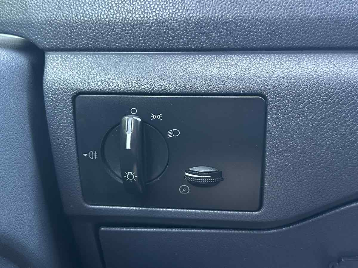 2013 Ford Transit Connect XL photo 21