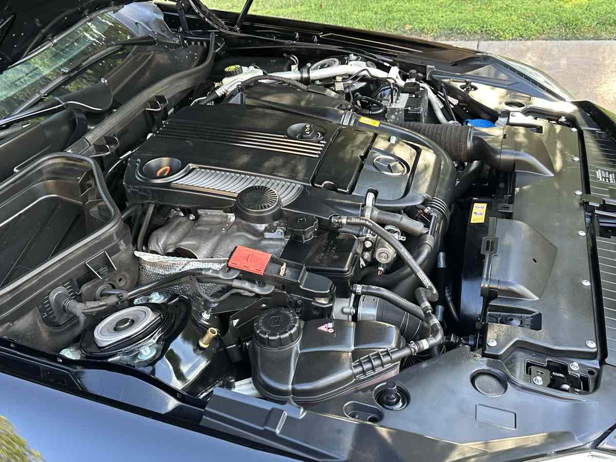 2015 Mercedes Benz SLK 250 photo 33