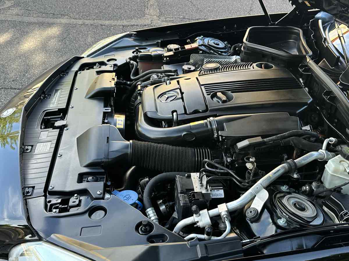 2015 Mercedes Benz SLK 250 photo 34