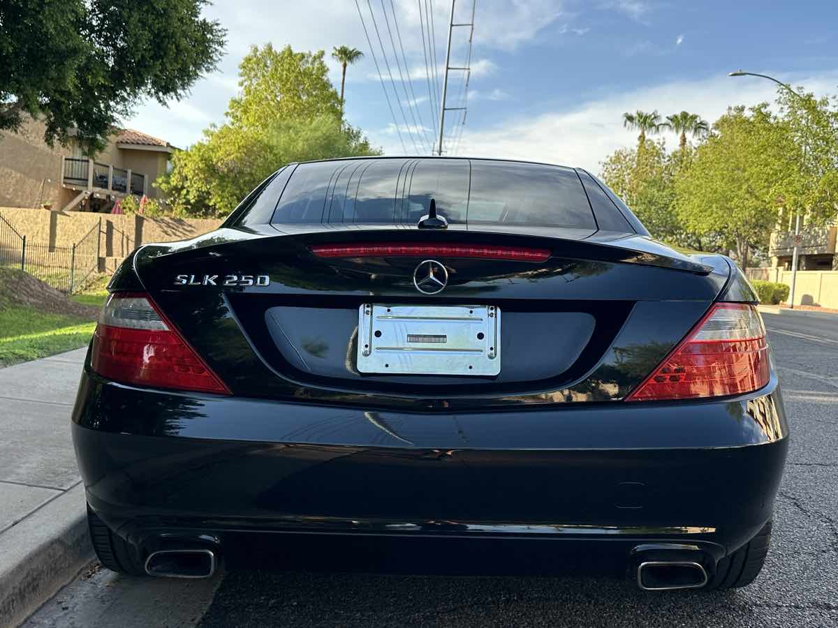 2015 Mercedes Benz SLK 250 photo 42