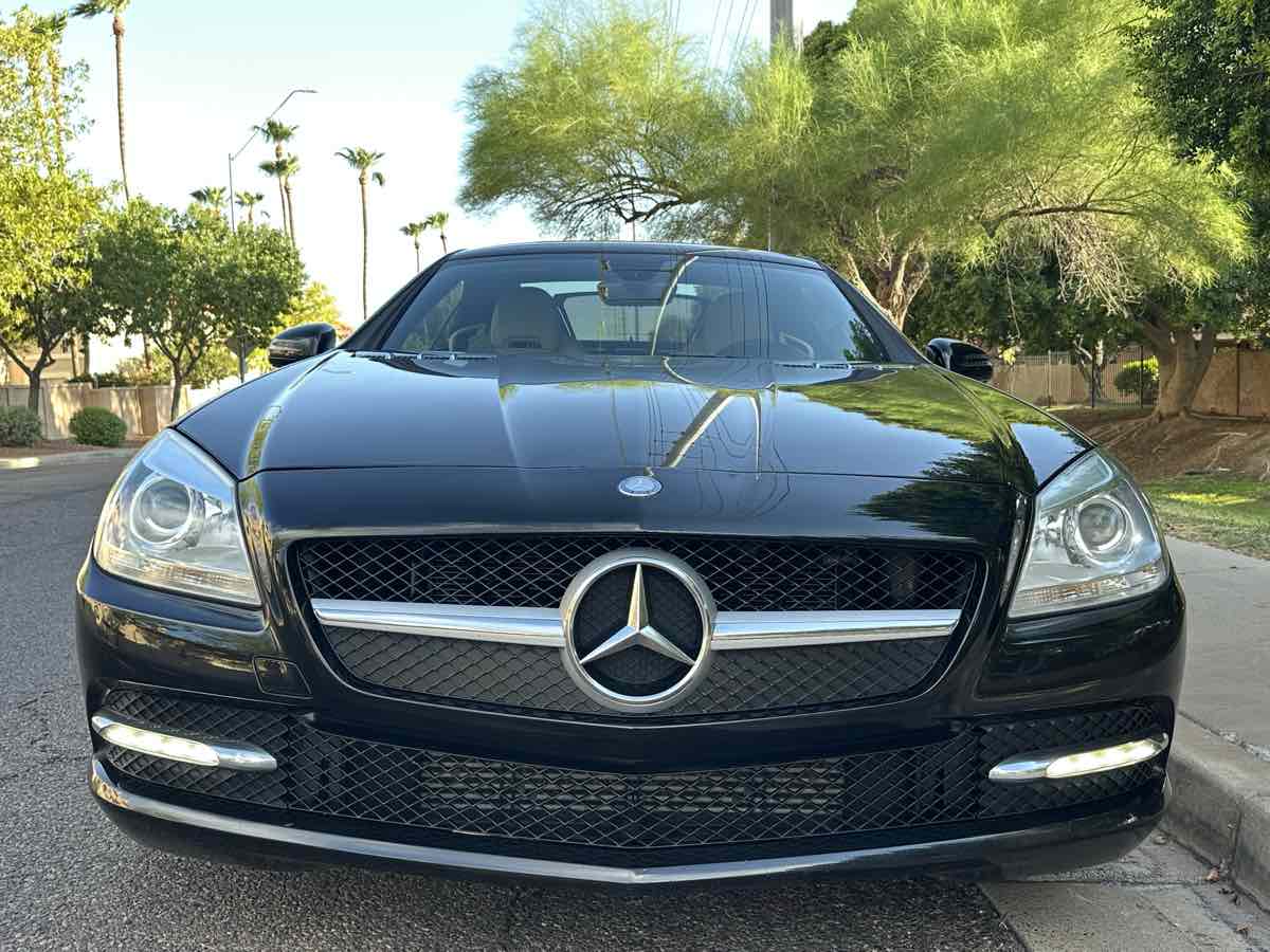 2015 Mercedes Benz SLK 250 photo 46