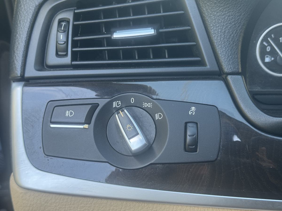 2013 Bmw 528i 5-series photo 20