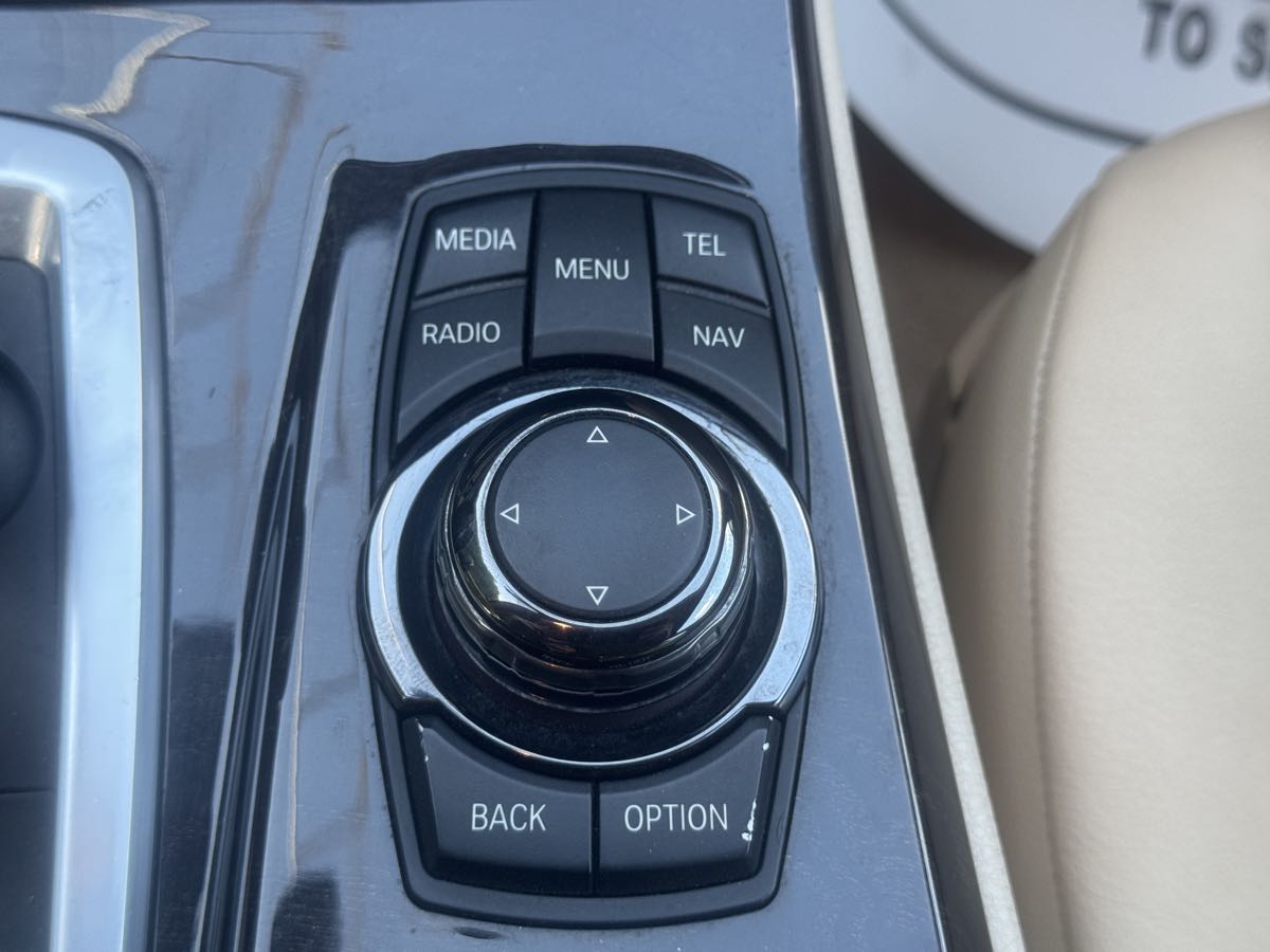 2013 Bmw 528i 5-series photo 26