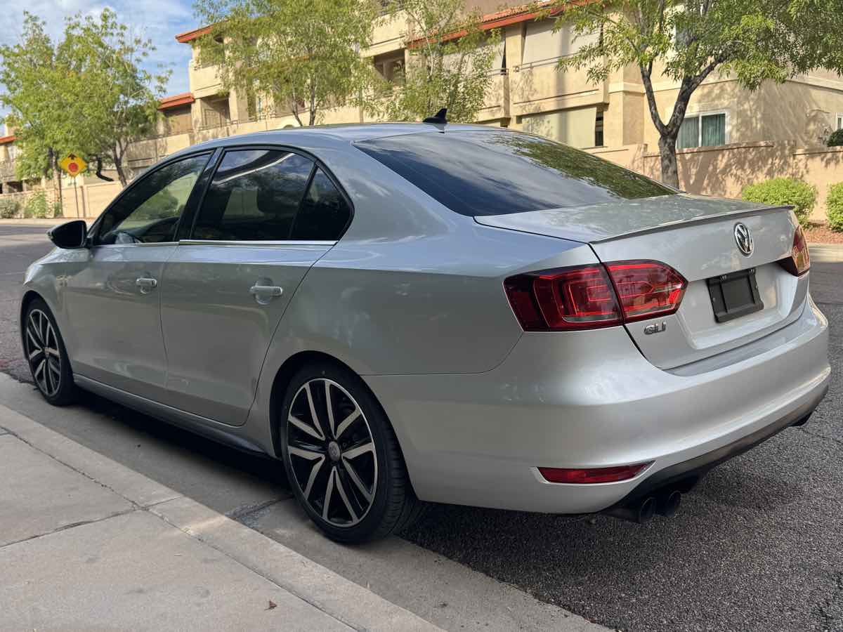 2014 Volkswagen Jetta GLI photo 6