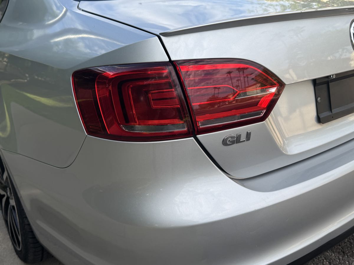 2014 Volkswagen Jetta GLI photo 8