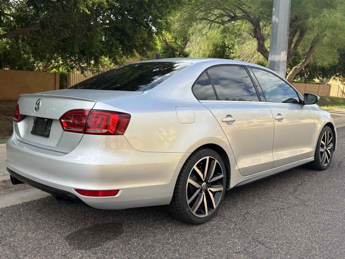 2014 Volkswagen Jetta GLI photo 11