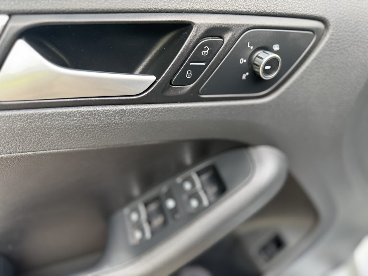 2014 Volkswagen Jetta GLI photo 16