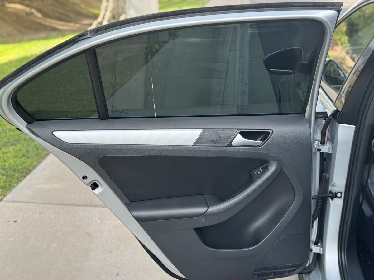 2014 Volkswagen Jetta GLI photo 23