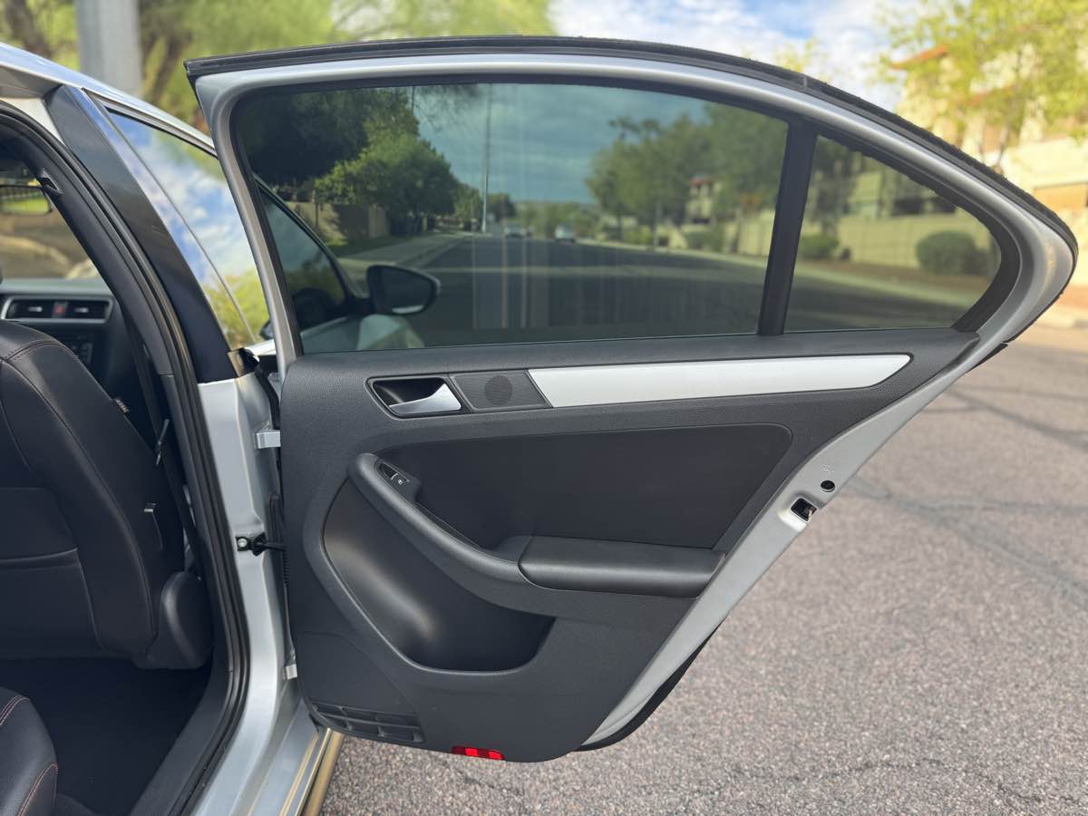 2014 Volkswagen Jetta GLI photo 26