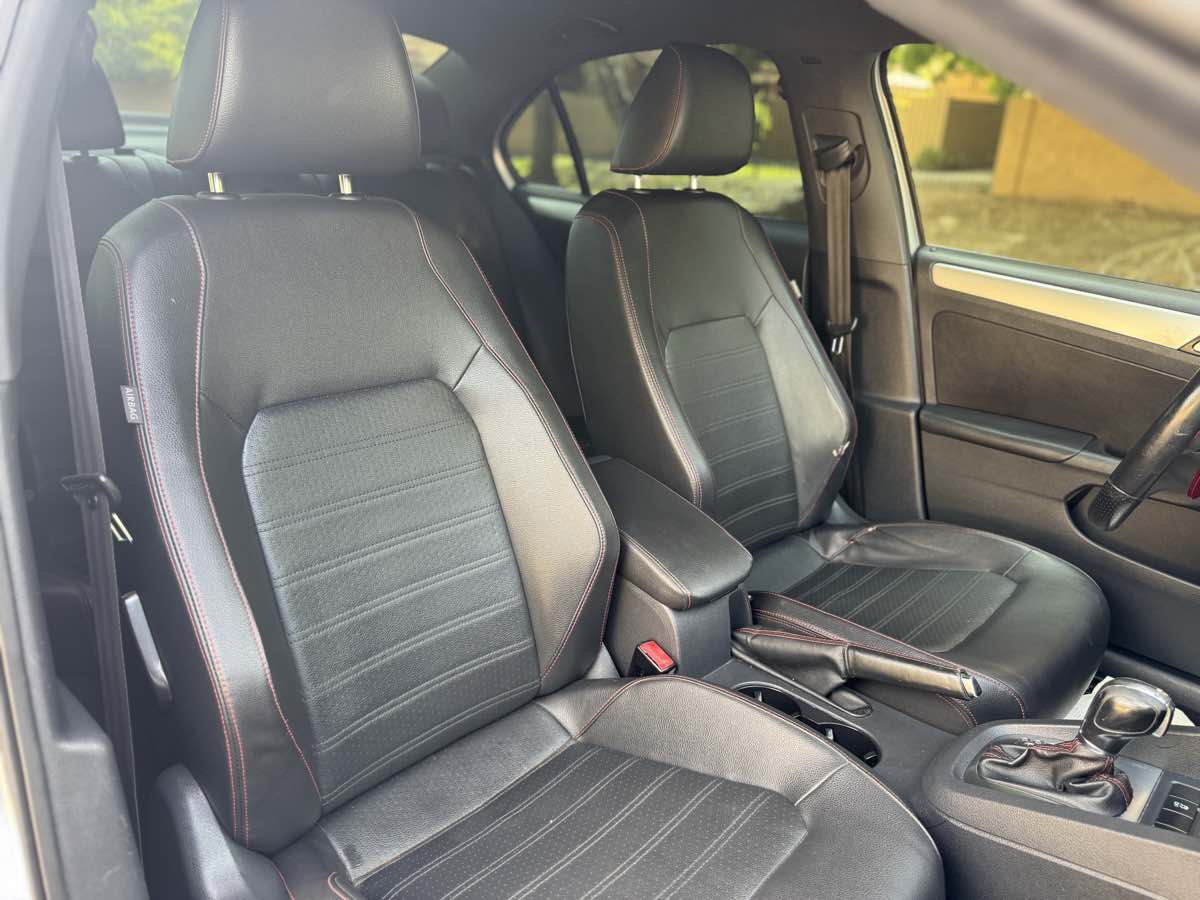 2014 Volkswagen Jetta GLI photo 30