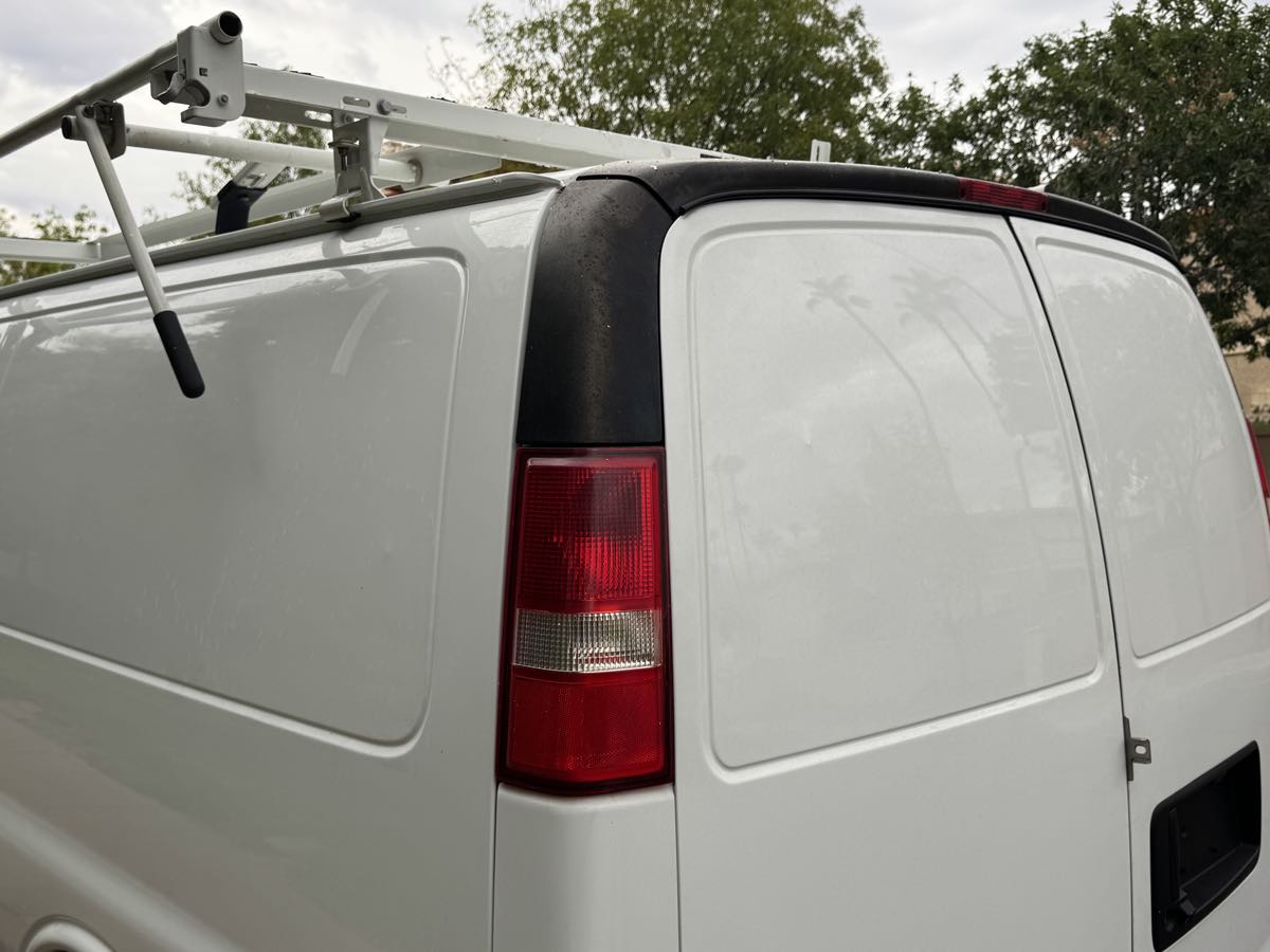 2019 Chevrolet Express Cargo Van photo 8