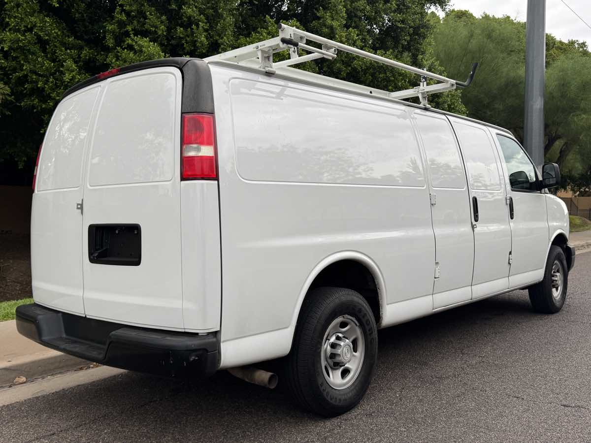2019 Chevrolet Express Cargo Van photo 14