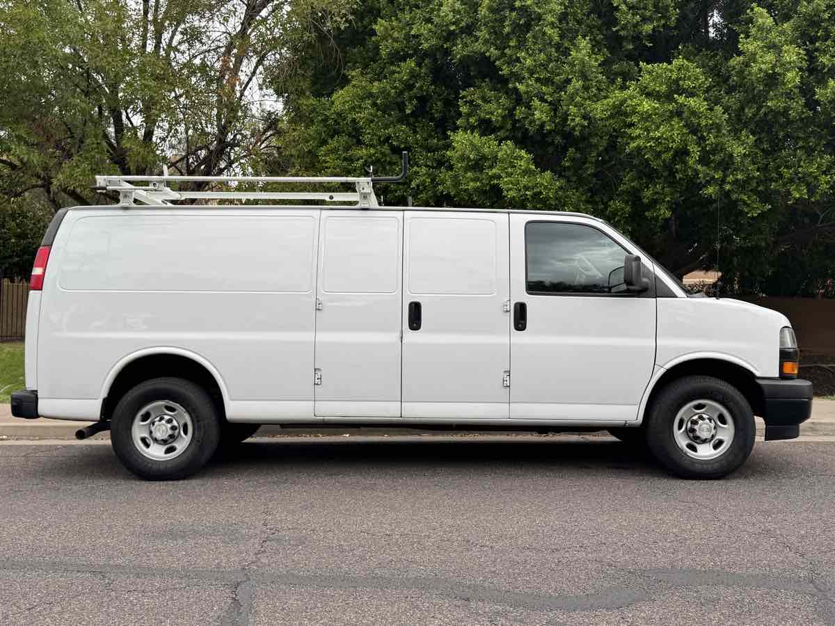 2019 Chevrolet Express Cargo Van photo 15