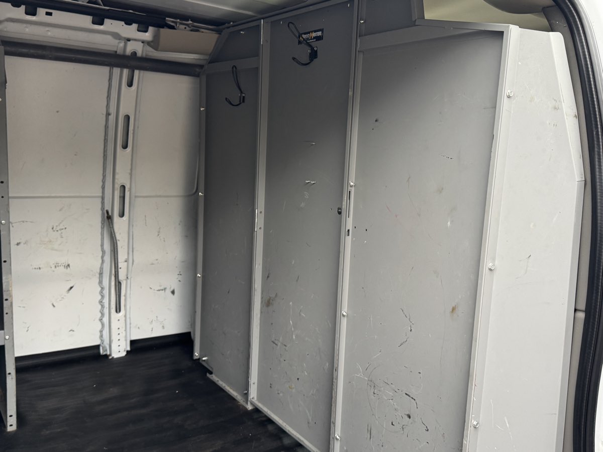 2019 Chevrolet Express Cargo Van photo 17