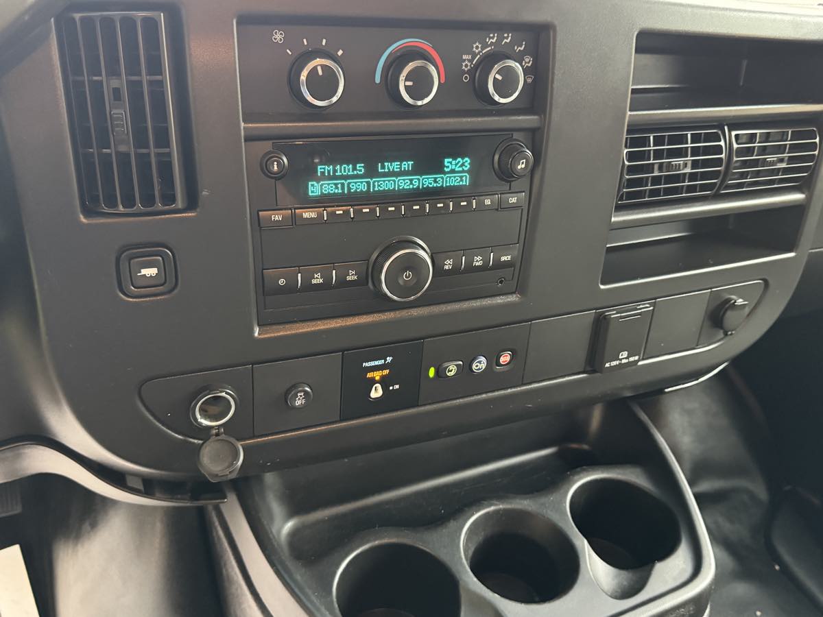 2019 Chevrolet Express Cargo Van photo 29