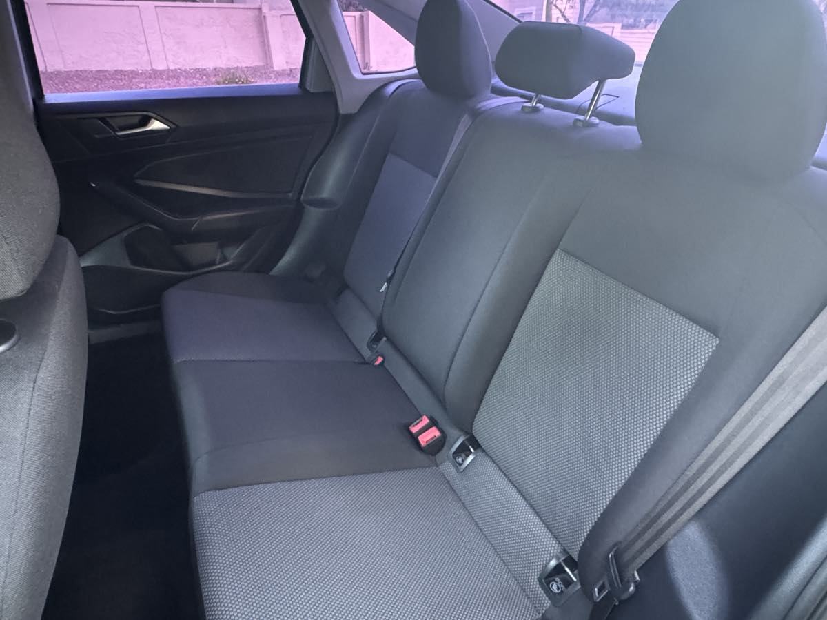 2019 Volkswagen Jetta SE R-Line photo 23