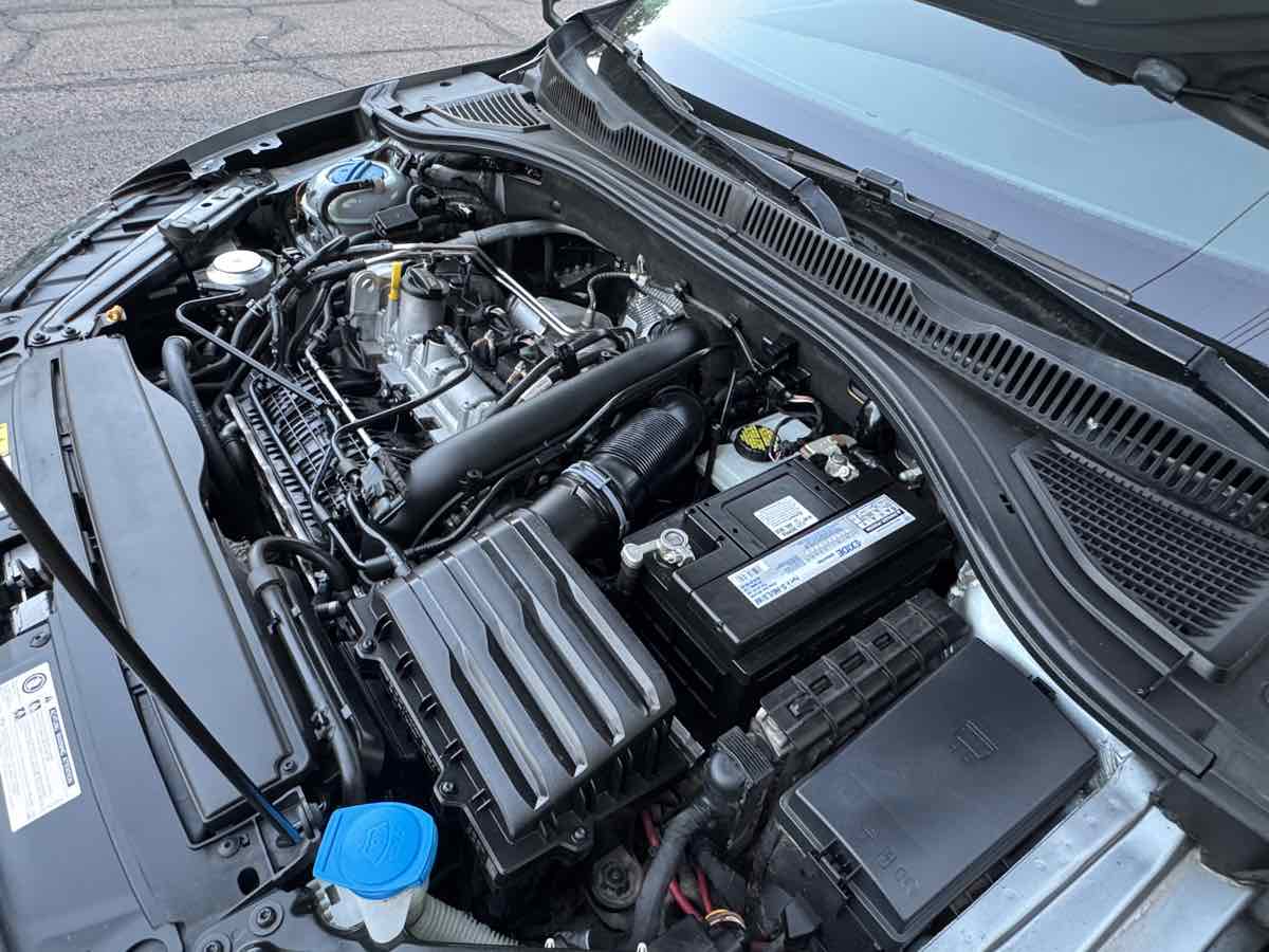 2019 Volkswagen Jetta SE R-Line photo 33