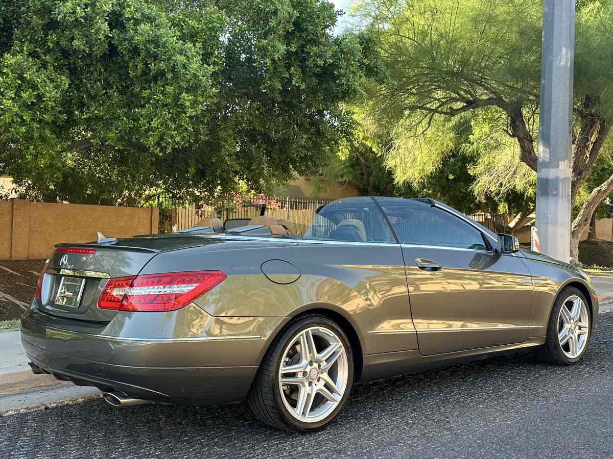 2013 Mercedes Benz E 350 Cabriolet photo 4