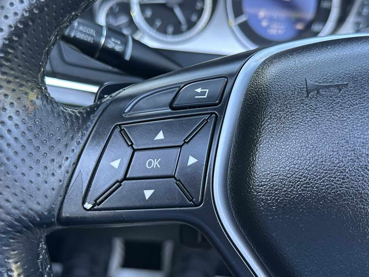 2013 Mercedes Benz E 350 Cabriolet photo 50