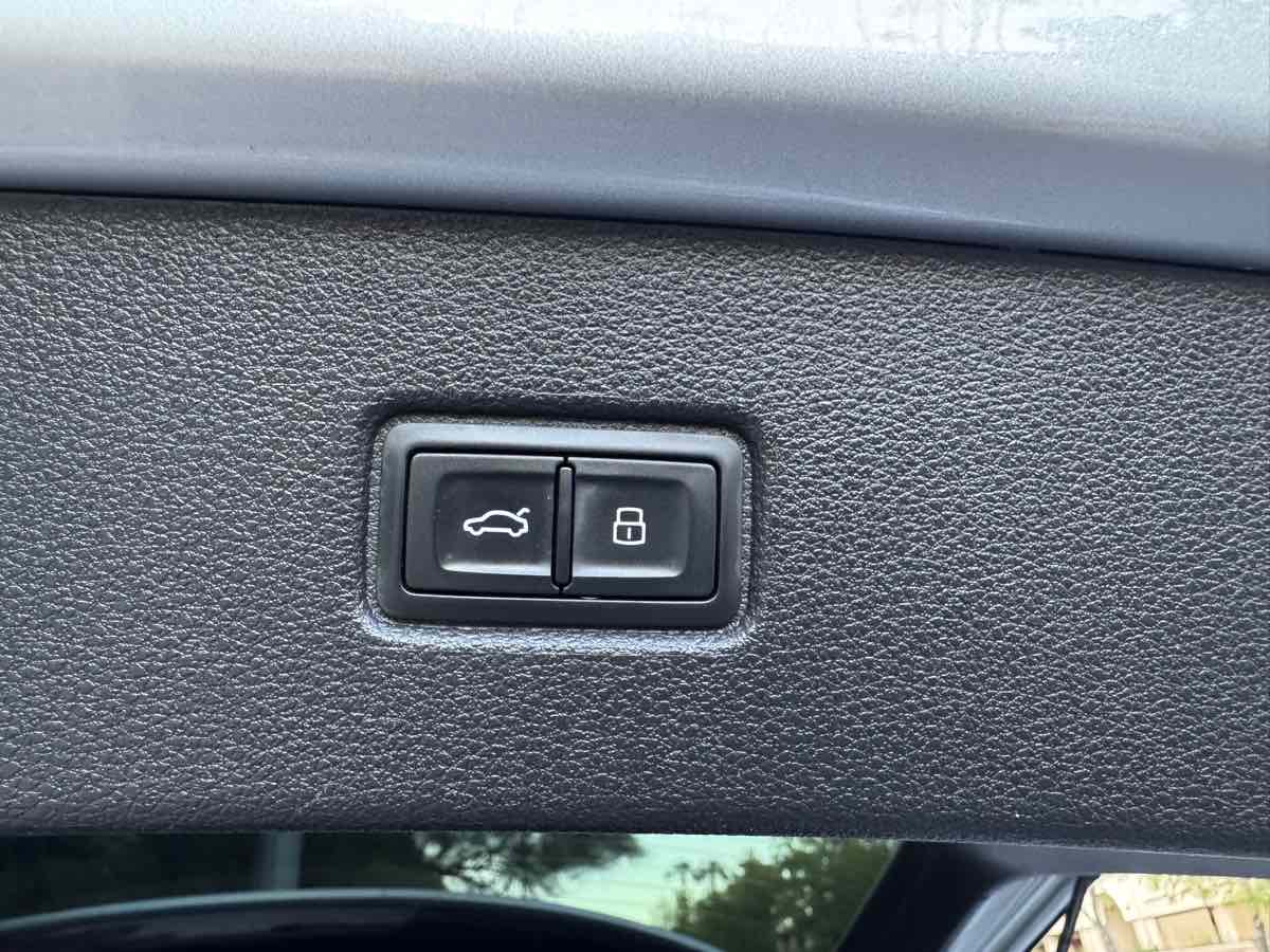 2017 Audi Q7 Premium Plus photo 13
