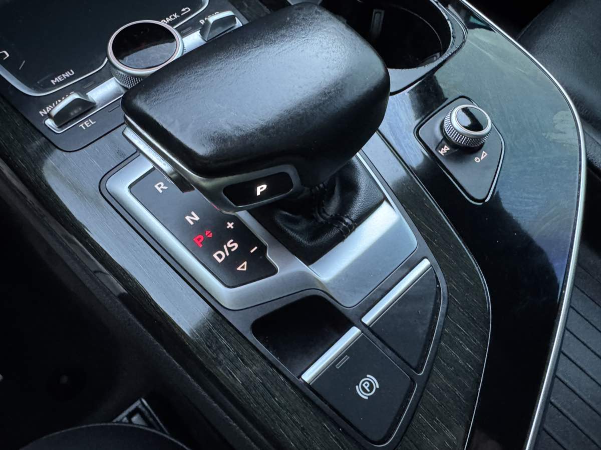 2017 Audi Q7 Premium Plus photo 31