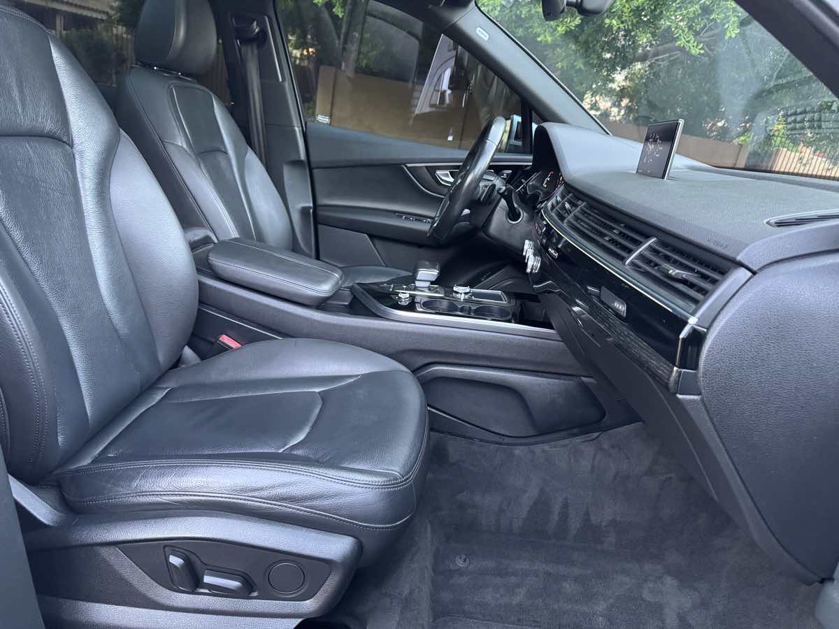 2017 Audi Q7 Premium Plus photo 48