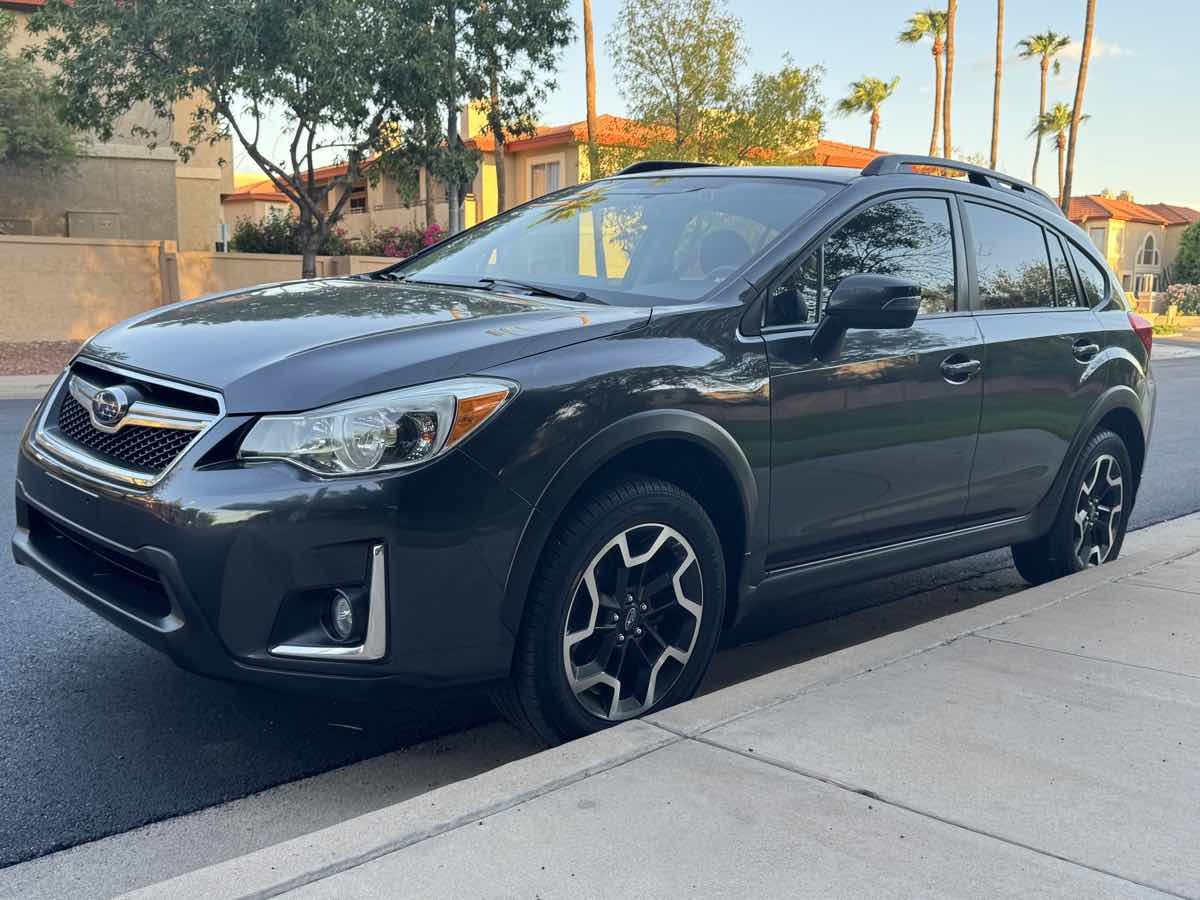2017 Subaru Crosstrek Limited photo 4