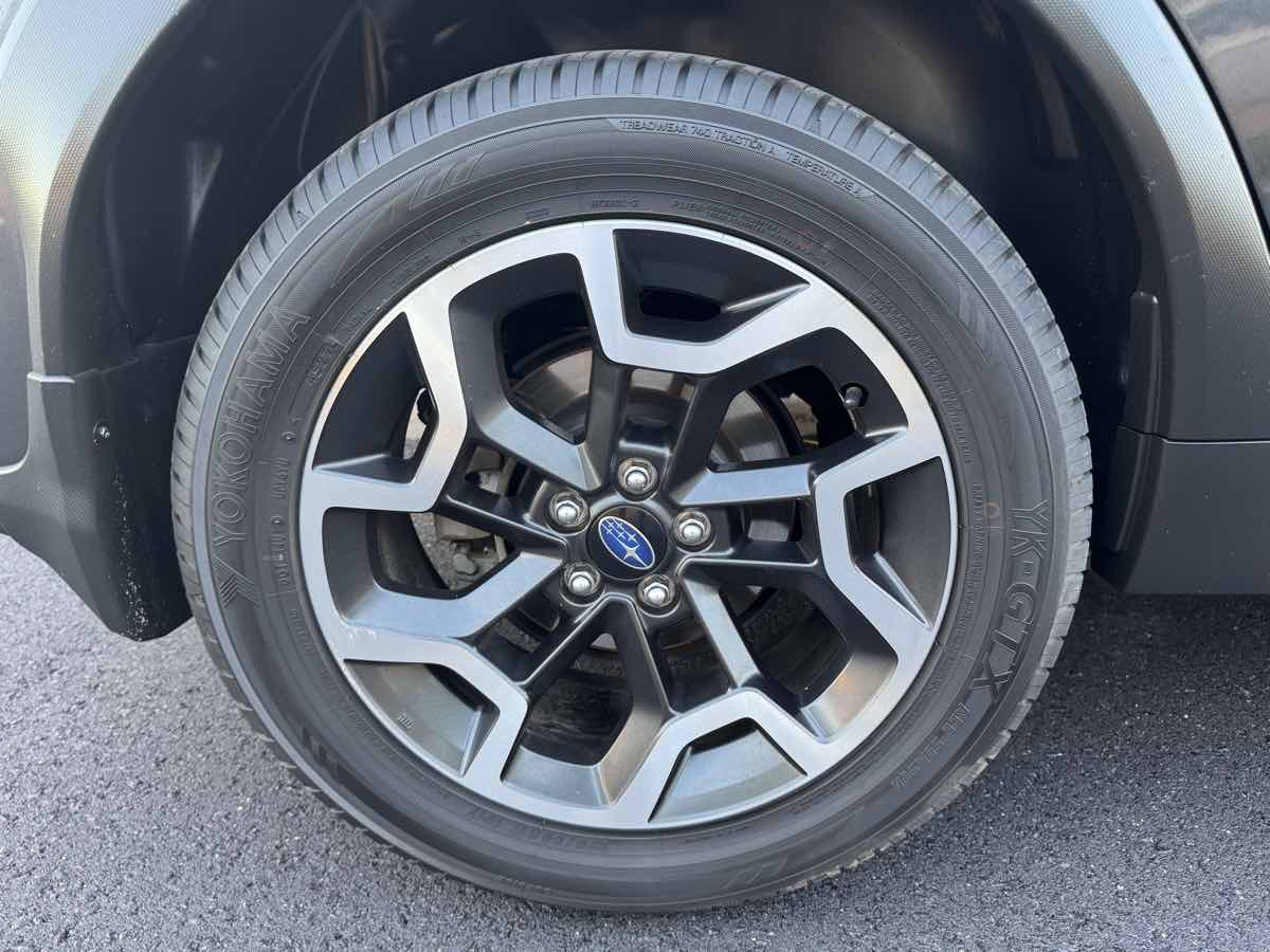 2017 Subaru Crosstrek Limited photo 40