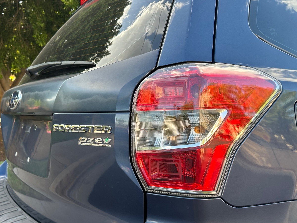 2014 Subaru Forester 2.5i photo 31
