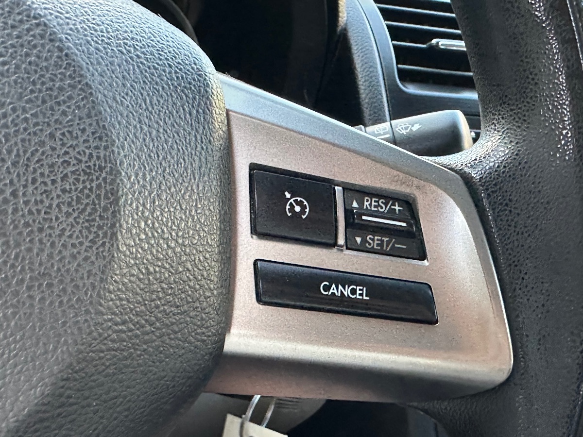 2014 Subaru Forester 2.5i photo 45