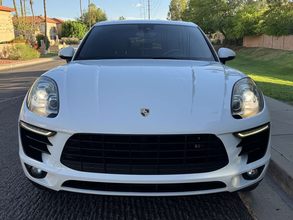2016 Porsche Macan S photo 3