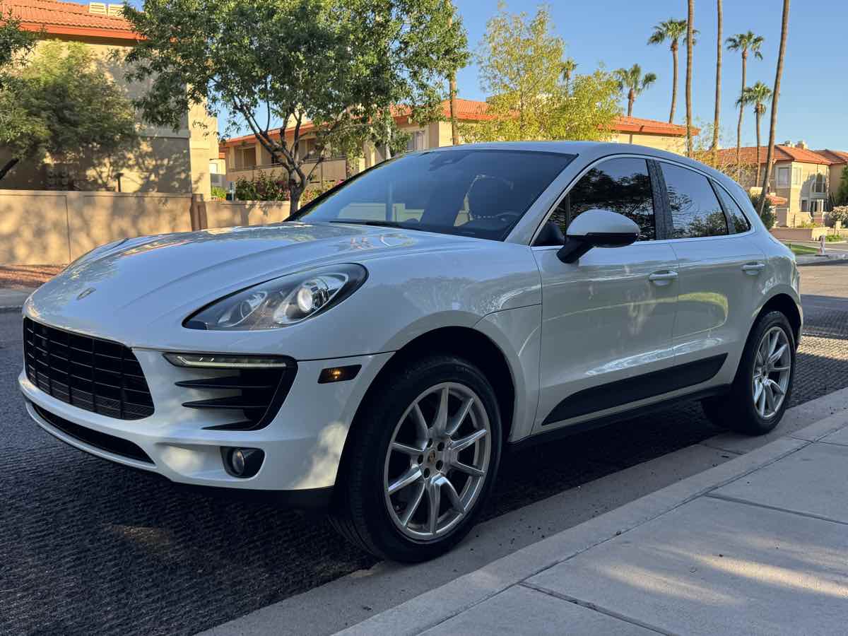 2016 Porsche Macan S photo 4