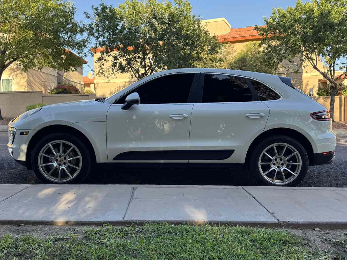 2016 Porsche Macan S photo 5