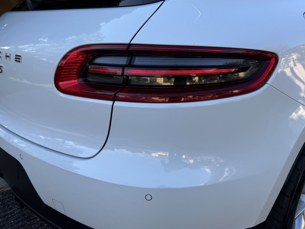 2016 Porsche Macan S photo 8