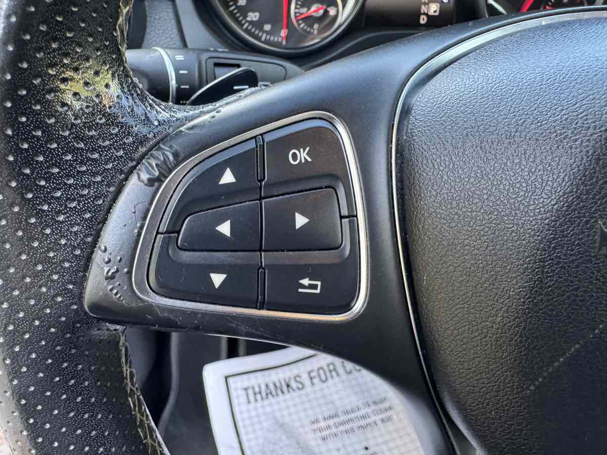 2018 Mercedes Benz GLA 250 4MATIC photo 18