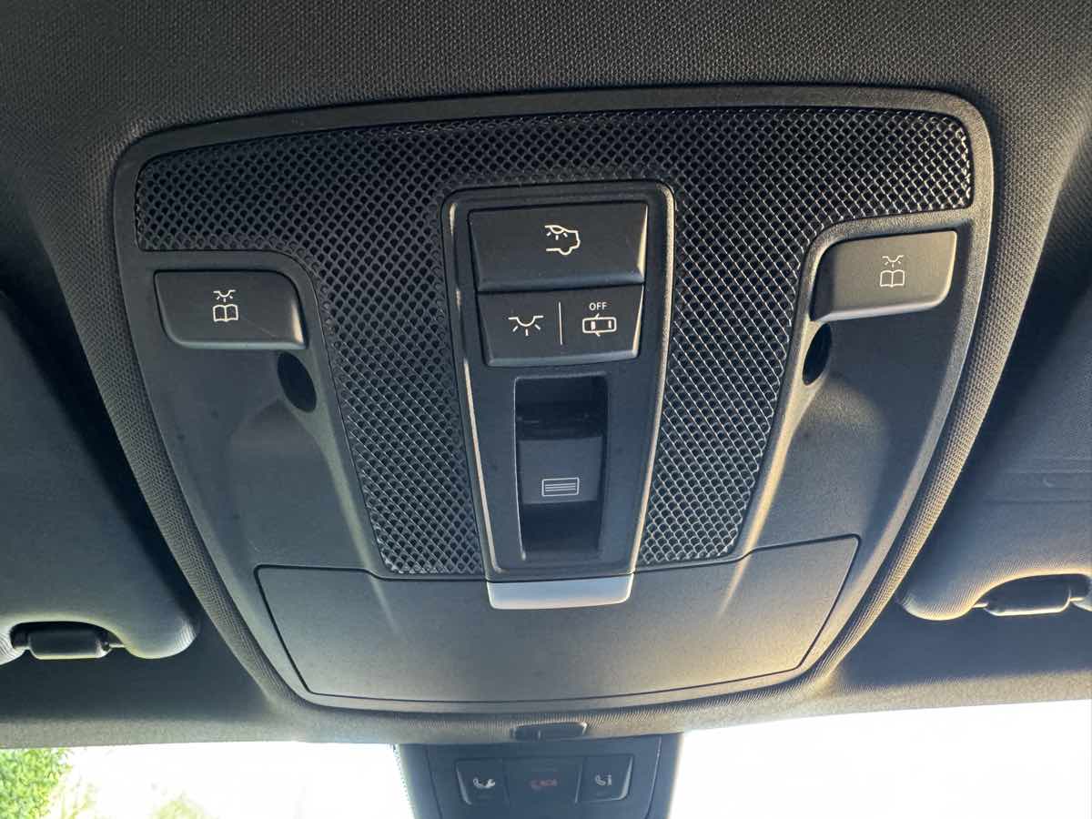 2018 Mercedes Benz GLA 250 4MATIC photo 30