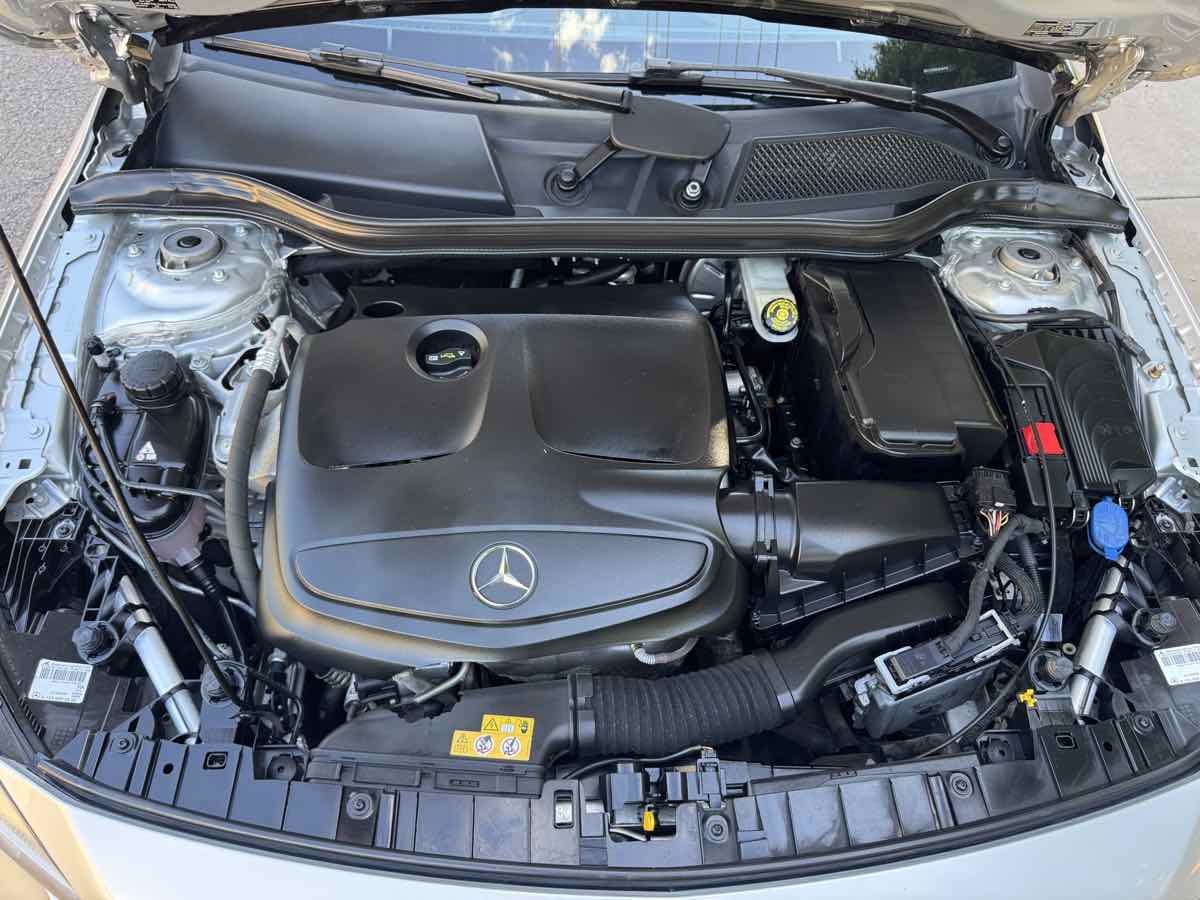 2018 Mercedes Benz GLA 250 4MATIC photo 42