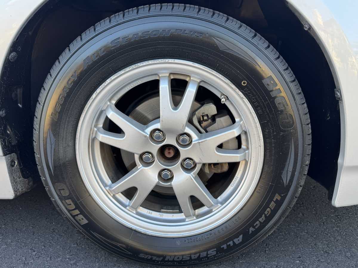 2010 Toyota Prius I SE photo 39