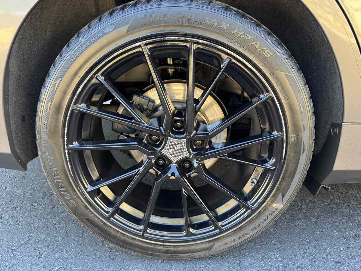 2015 Toyota Camry LE photo 40