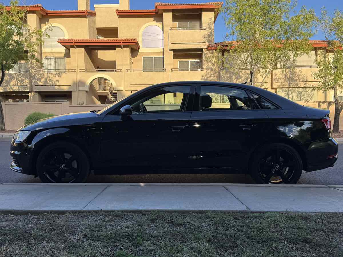 2015 Audi A3 1.8T Premium photo 5