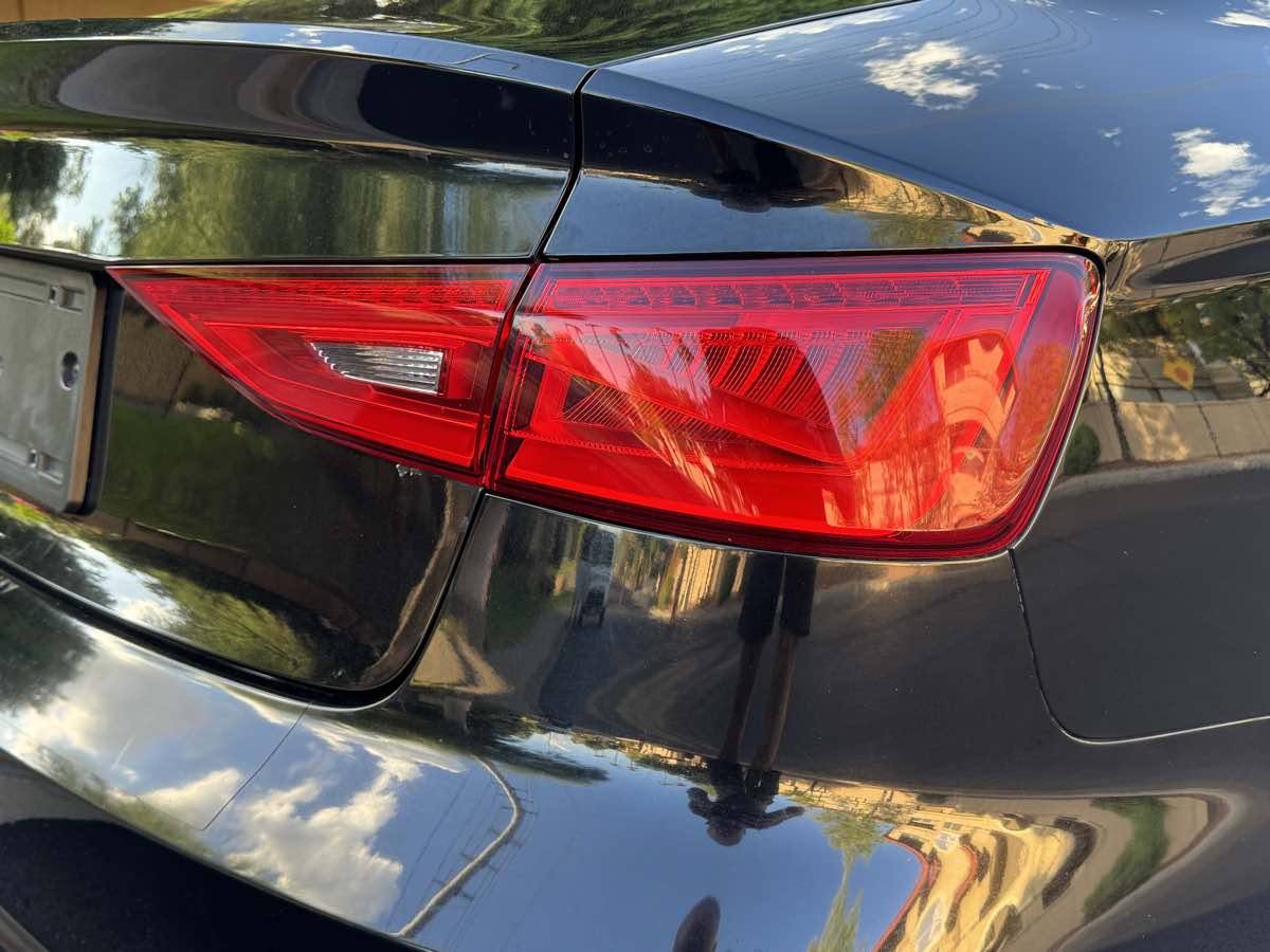 2015 Audi A3 1.8T Premium photo 8