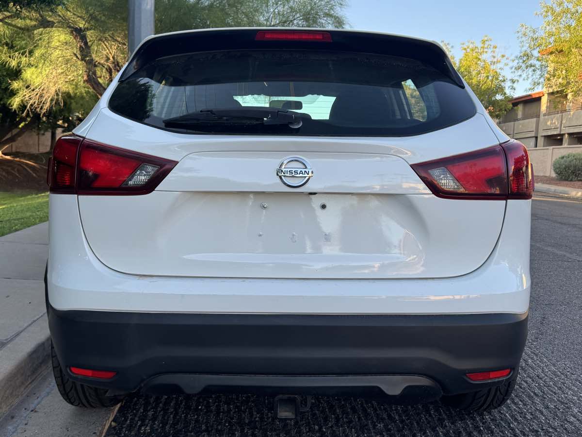 2018 Nissan Rogue Sport S photo 7