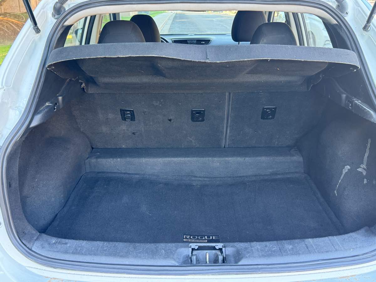 2018 Nissan Rogue Sport S photo 8