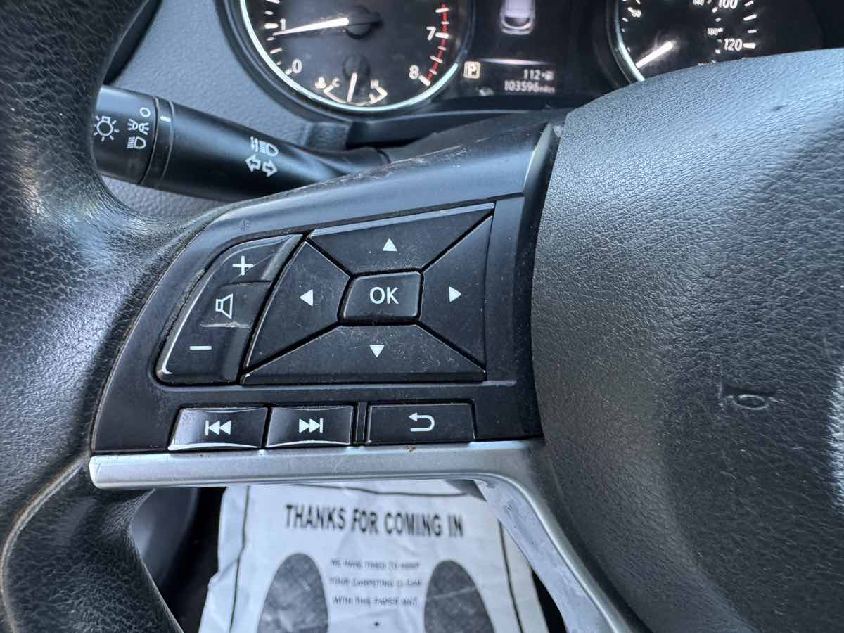 2018 Nissan Rogue Sport S photo 15