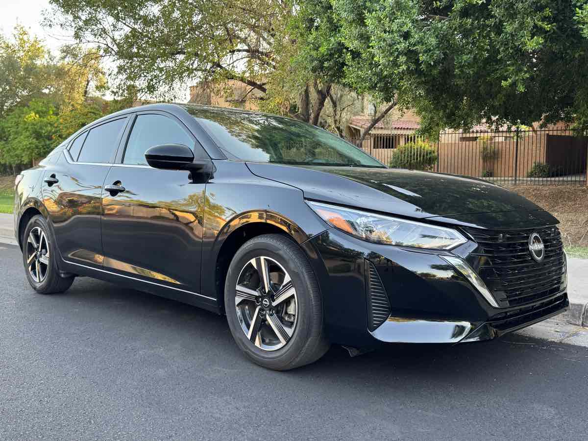 2024 Nissan Sentra SV photo 2
