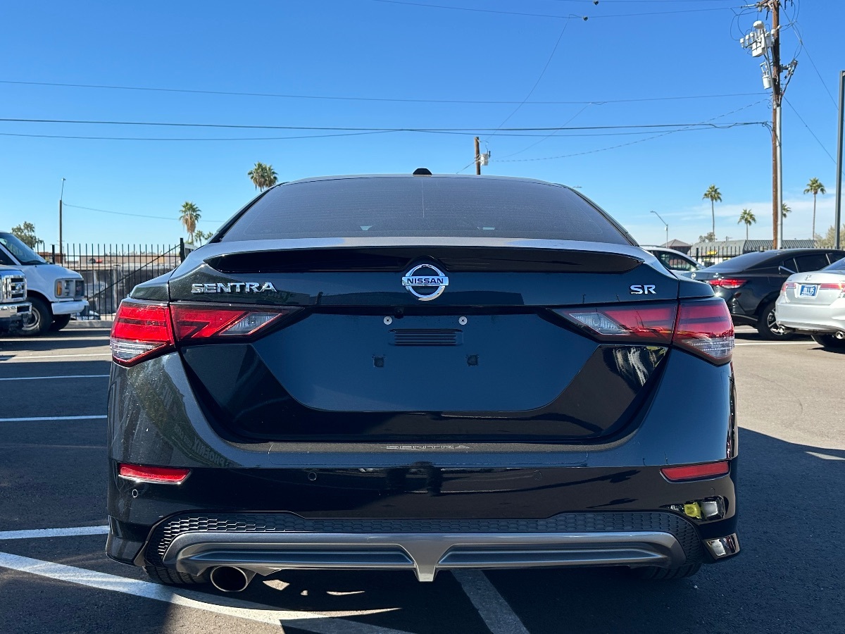 2023 Nissan Sentra SR Premium photo 4