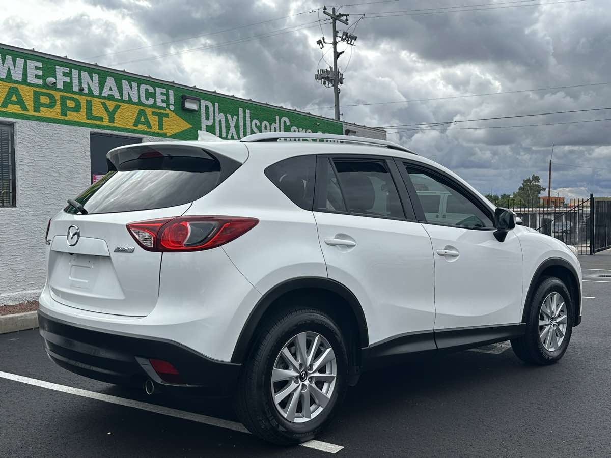 2016 Mazda CX-5 Touring photo 2